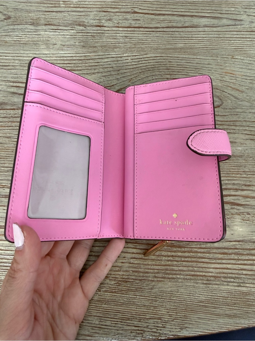 Kate Spade Madison Medium Bi-fold Pink Wallet with Gold Logo - Picture 2 of 6